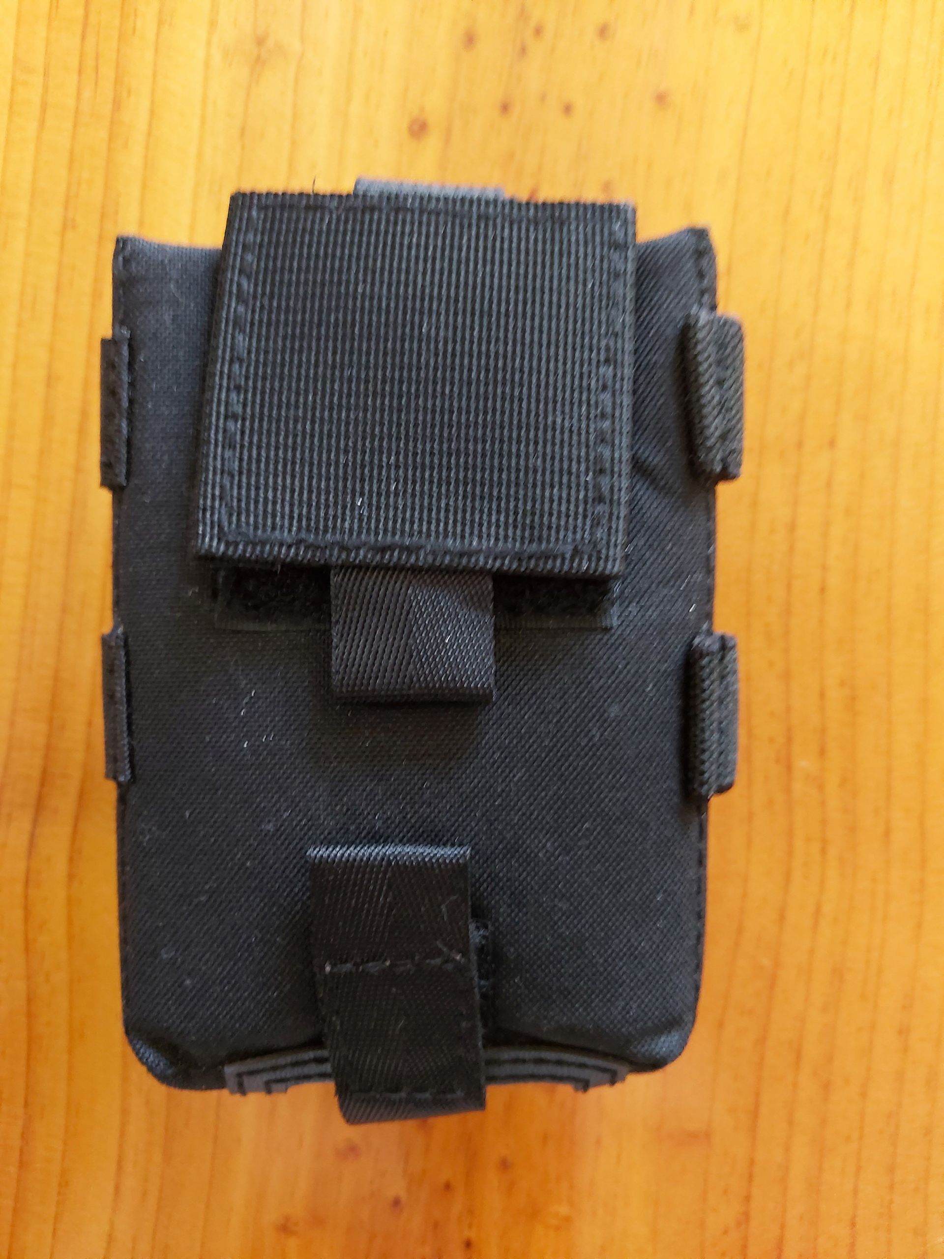 경찰장비 RIOT EQUIPMENT, NEW TYPE RADIO POUCH-3.jpg